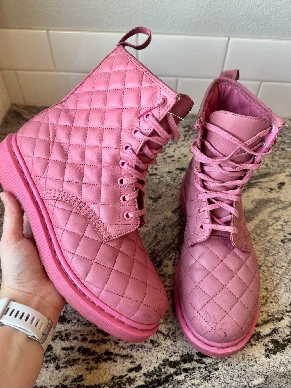 Dr. Martens Coralie Quilted 8-Eye Boots in Mallow Pink. Size 8. GUC